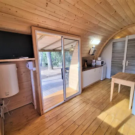 Nomad Harmonia Semesterbostad